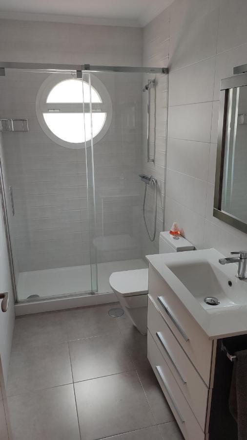 Apartamento junto a paseo Marítimo, centro de Torre del Mar Exterior foto